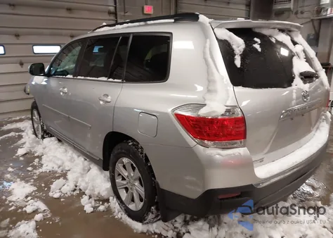 2012 Toyota Highlander Se V6 z USA, uszkodzony, nr VIN 5TDBK3EH0CS173831
